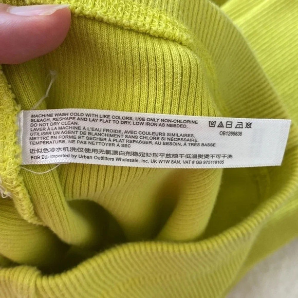 UO out from under neon yellow ribbed knit biker shorts - Picture 4 of 6